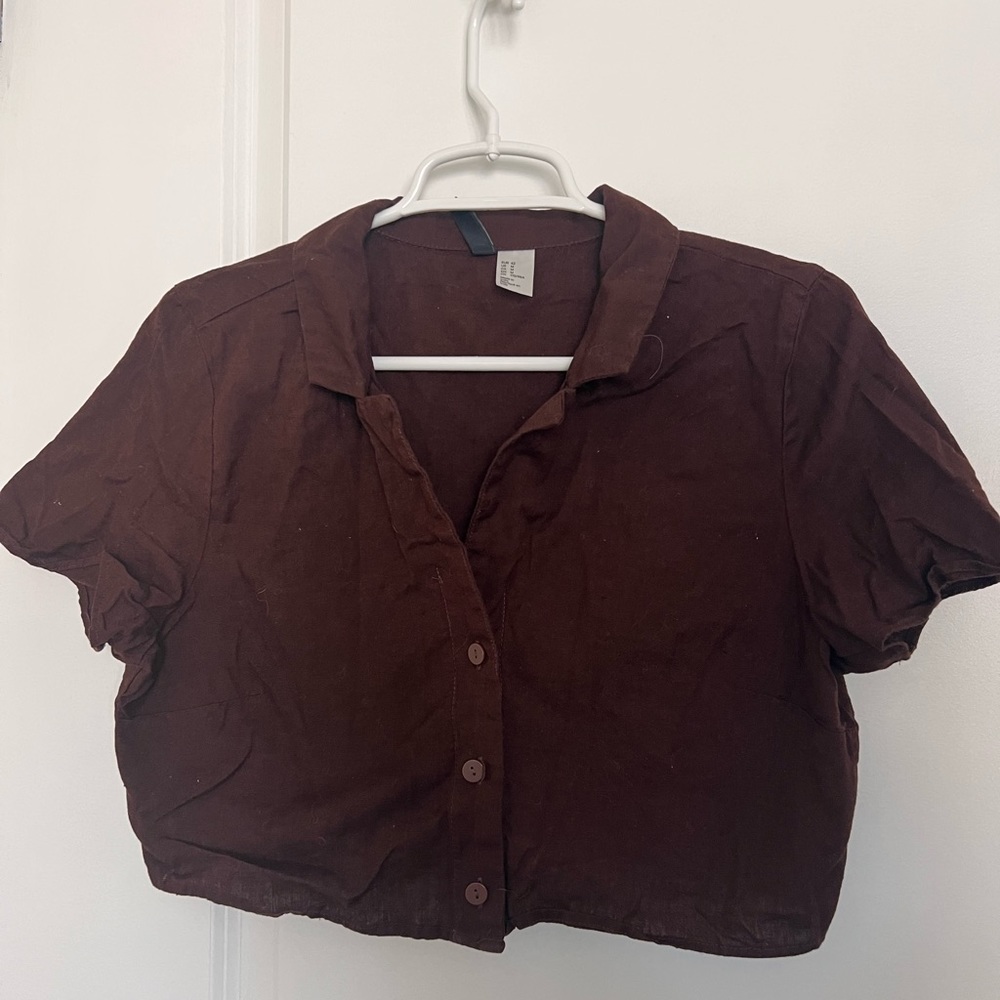 Cropped Linen Button Down